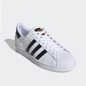 Adidas Superstar Sneakers